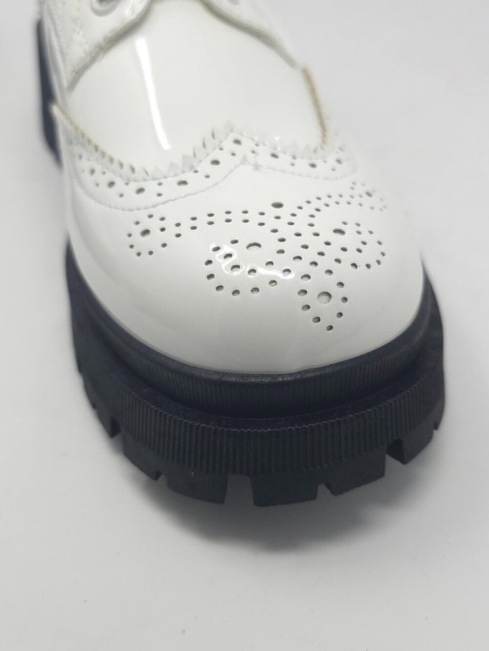 White Chunky Faux Leather Platform Oxford Lace Up Lug Sole Brogue - Picture 6 of 10